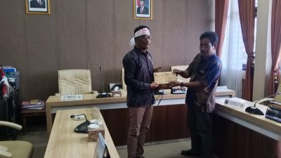 Kepercayaan Terhadap Internal Komisi I DPRD Pamekasan Luntur, Aspirator Pemakzulan Bupati Ancam Jalur Hukum